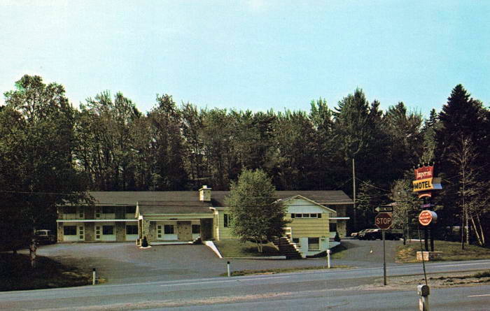 Imperial Motel - Old Postcard Photo (newer photo)